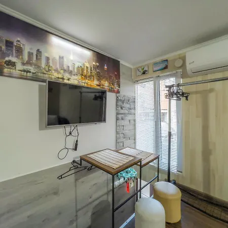 Super Mini Smart Apartment: Heart Of Ii Apartment Odesa