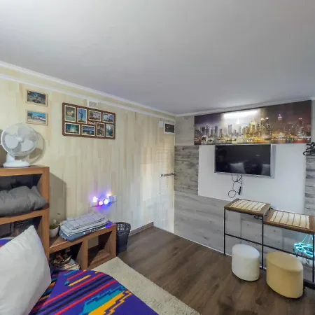 Super Mini Smart Apartment: Heart Of Ii Odesa