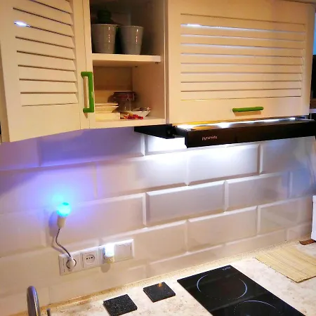 Super Mini Smart Apartment: Heart Of Ii * Odesa